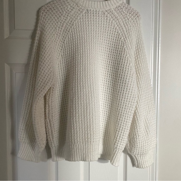 Mango Knitted sweater- white medium - Picture 5 of 8